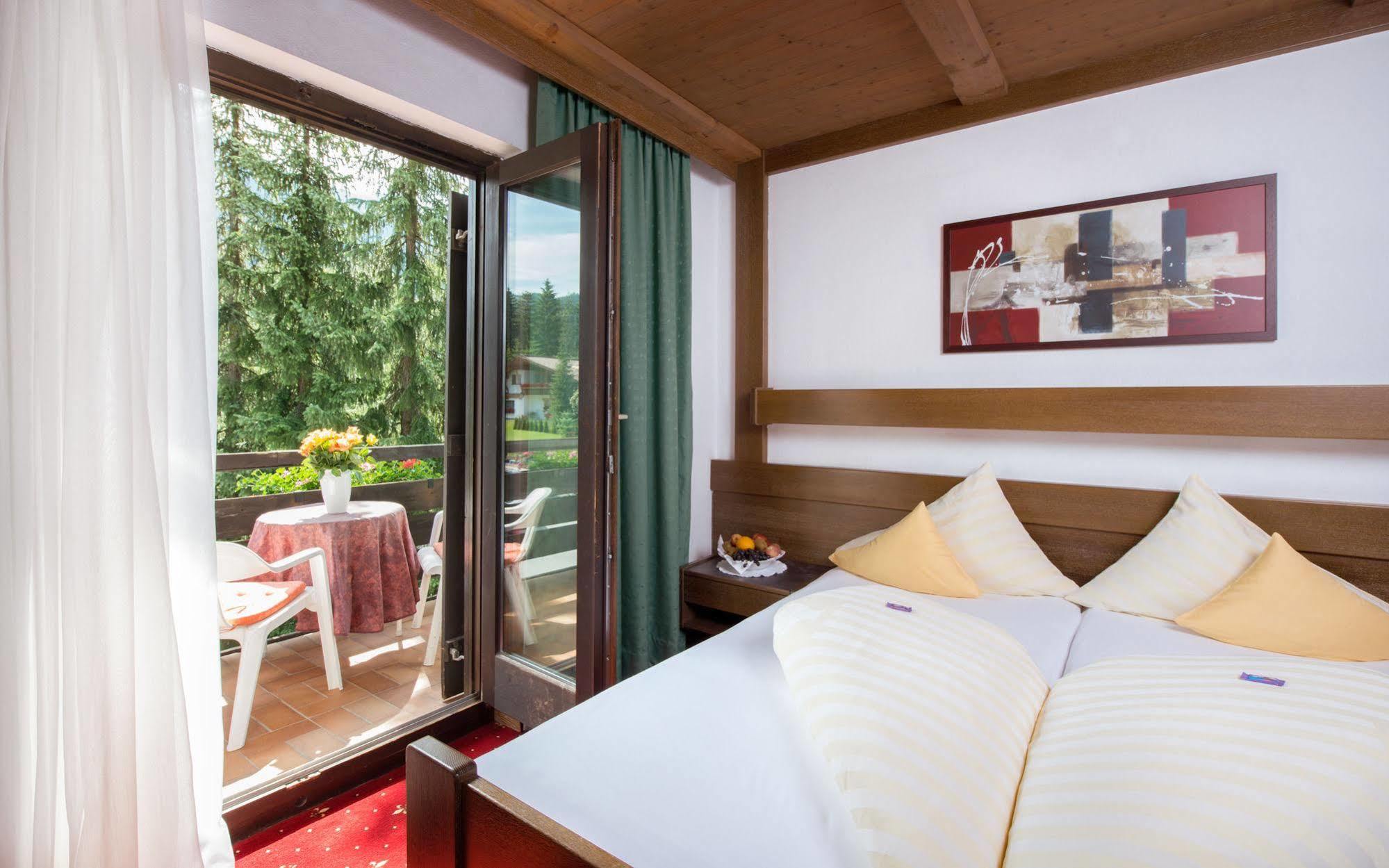 Haus Stefanie - Adults Only Ξενοδοχείο Ζέεφελντ Εξωτερικό φωτογραφία