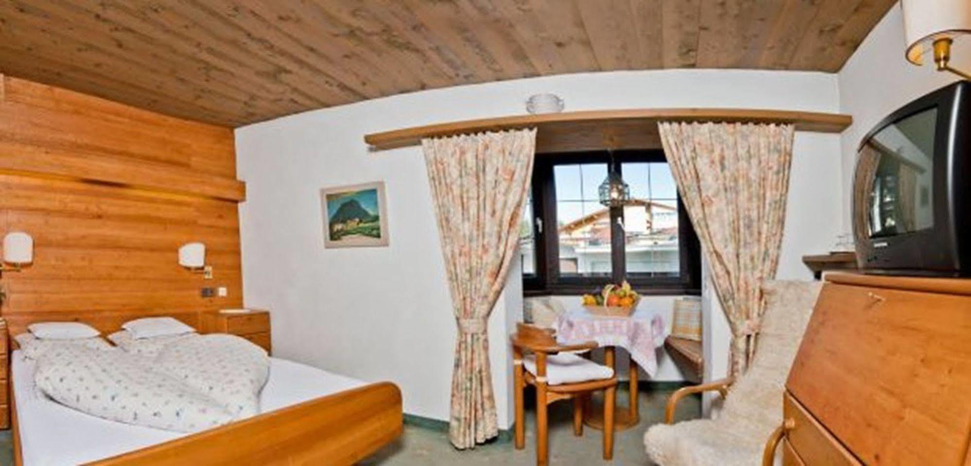 Haus Stefanie - Adults Only Ξενοδοχείο Ζέεφελντ Εξωτερικό φωτογραφία