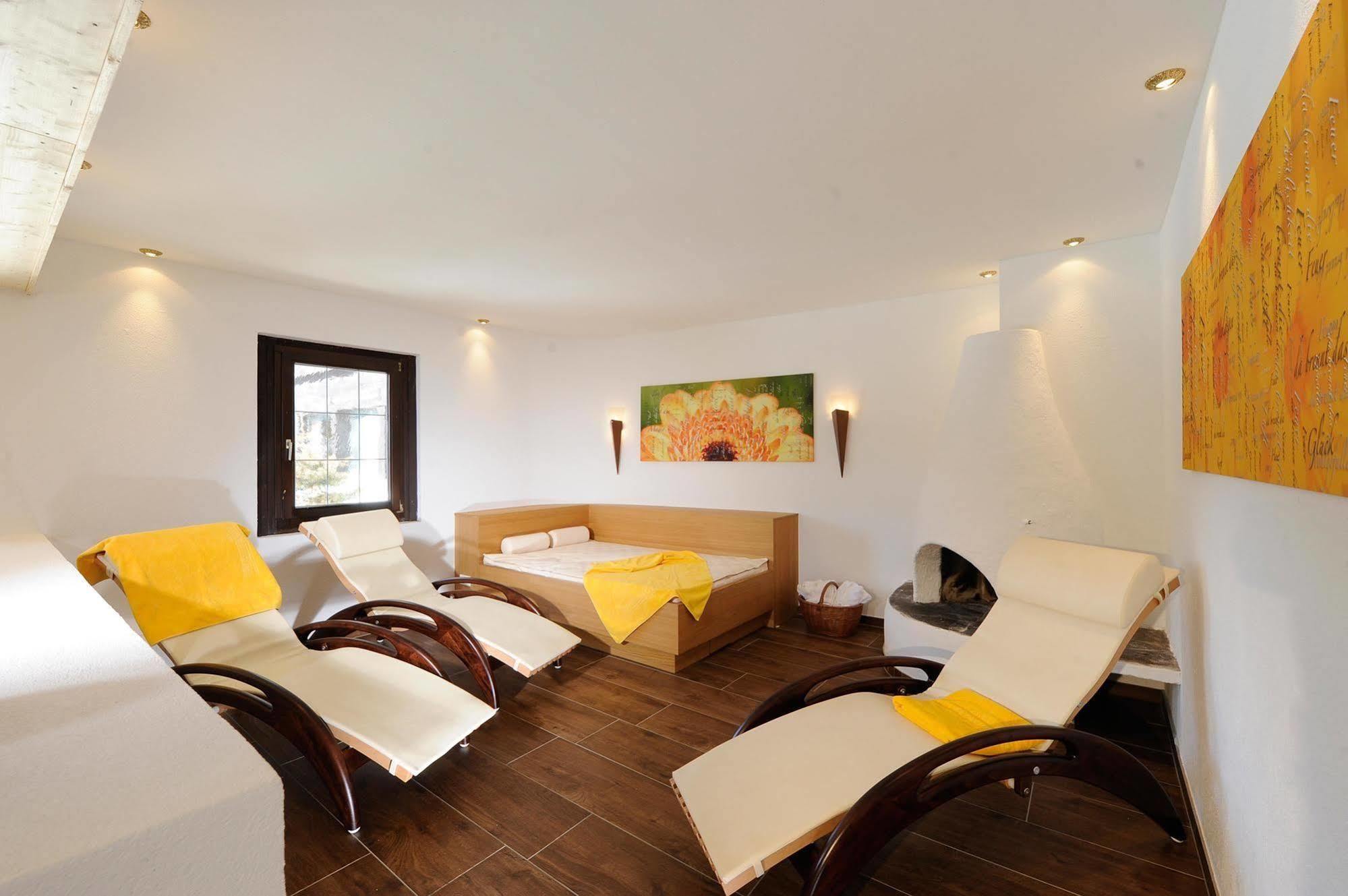 Haus Stefanie - Adults Only Ξενοδοχείο Ζέεφελντ Εξωτερικό φωτογραφία